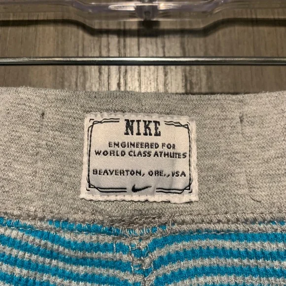 25. Nike Blue Striped Track pants Size Large in Kids, Women's Small - Picture 6 of 8